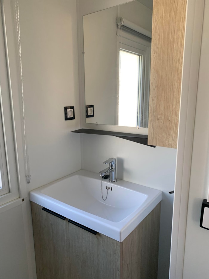 Mobil-Home 8/10 Pers. - 2 Sdb, 2 Wc Avec La Vaisselle - 4 Chambres, Samedi