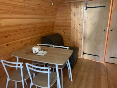 Pod - 1 bedroom and 1 double bed on mezzanine - with WC and bathroom — 2