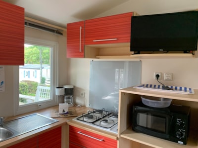 Mobile home 2 bedrooms - sheltered terrace (saturday) — 4