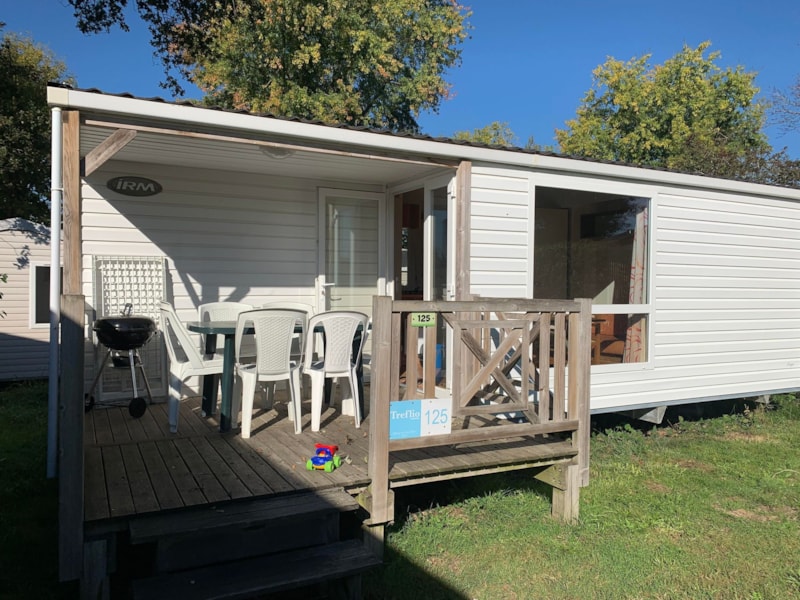 Stacaravan 2 slaapkamer (per nacht)