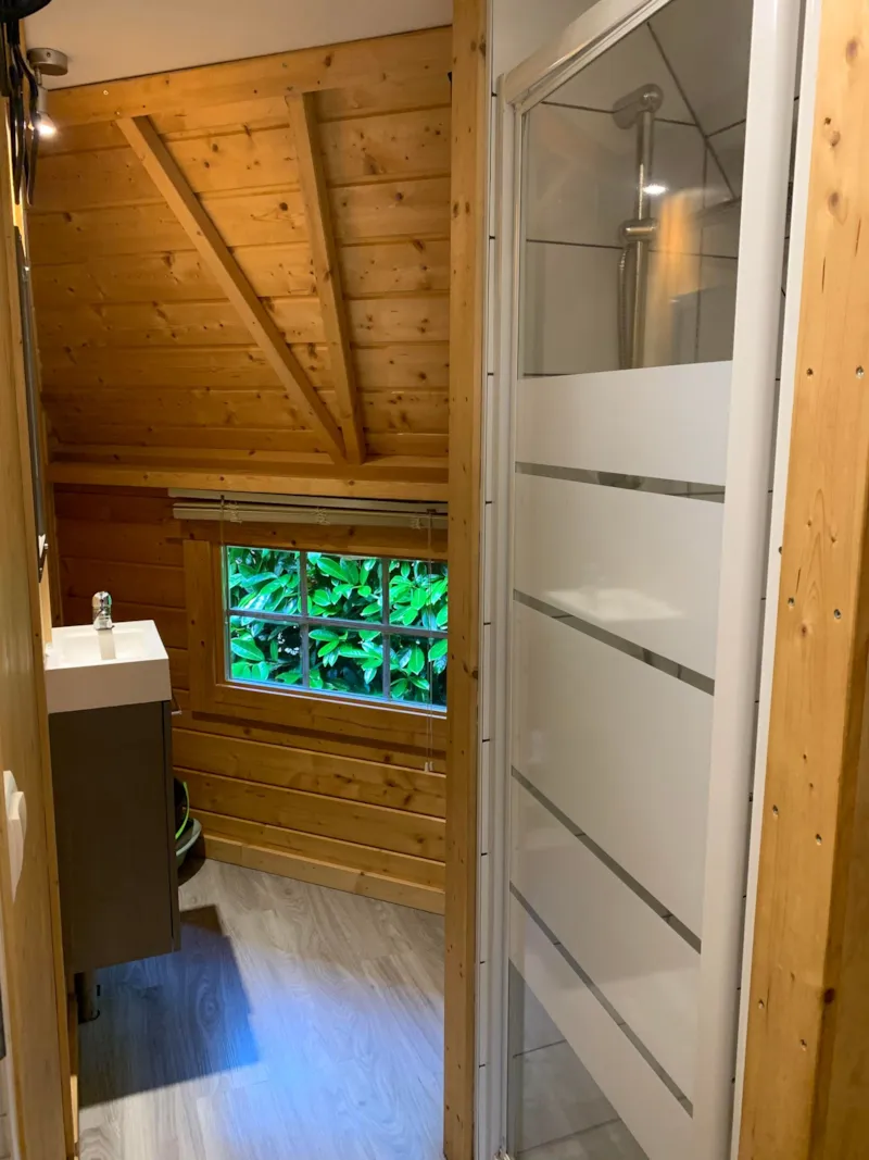 Kota - 2 Lits Doubles Dont Un En Mezzanine - Avec Wc Et Sdb