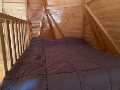 Kota - 2 double beds, one on mezzanine - with WC and bathroom — 7