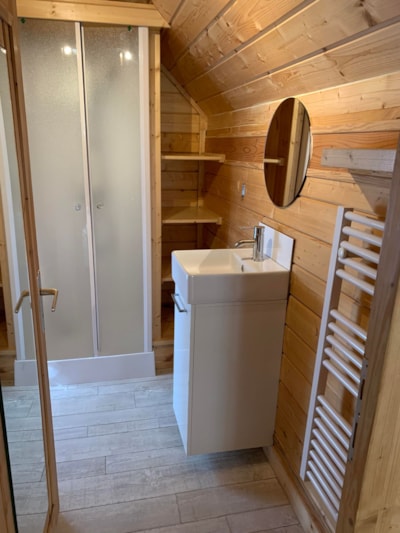 Kota - 2 bedrooms and convertible - with WC and bathroom — 4