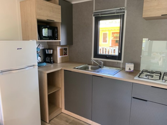 Mobil-Home 2 Pers. Confort - Terrasse Couverte - 1 Chambre 2 Pers. Samedi