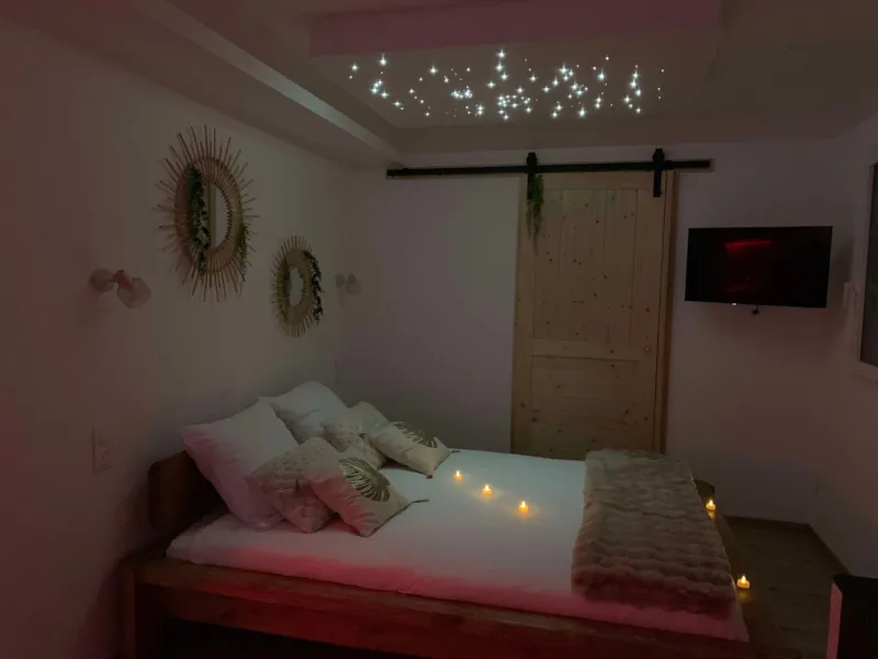 Gîte L'escapade Pour Deux Personnes Avec Baignoire Balnéo