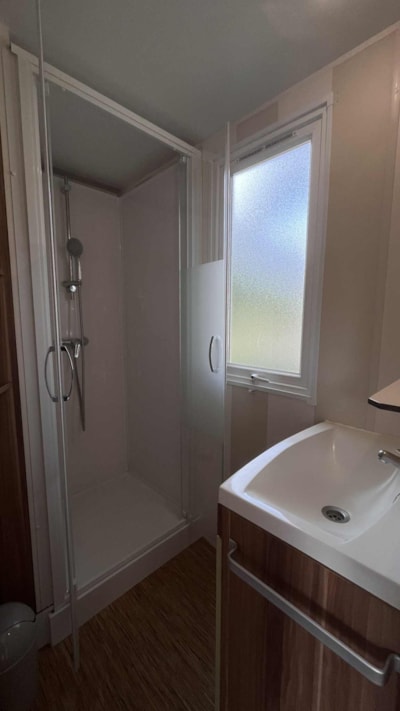 Mobile home - 2 bedrooms SATURDAY — 5