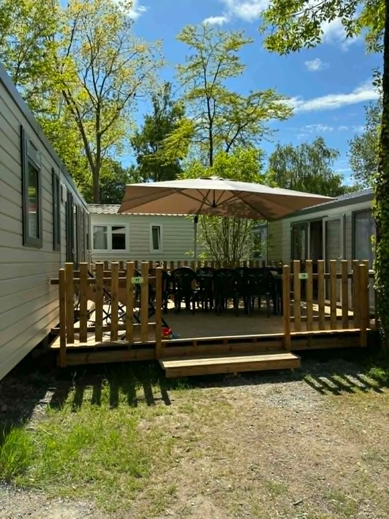 Mobil-Home 5 Chambres (+ 1 Convertible) - Terrasse Couverte