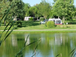 Camping Le Pouchou - image n°1 - Roulottes