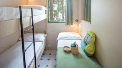 Mobile home M — 4