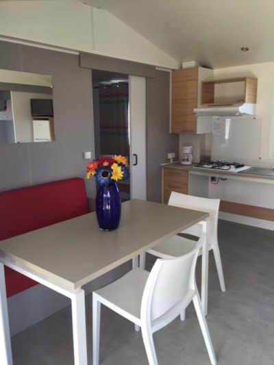 Mobile-home Premium 31m² - 2 bedrooms - sheltered terrace - Wheelchair friendly