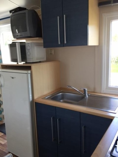 Mobile-home Comfort 27m² - 2 Bedrooms - covered patio - 11 nights