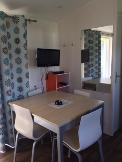 Mobile-home Comfort 27m² - 2 Bedrooms - covered patio - 11 nights