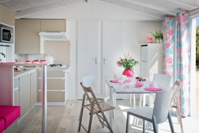 Mobile-home Premium 38m² - 4 bedrooms - sheltered terrace
