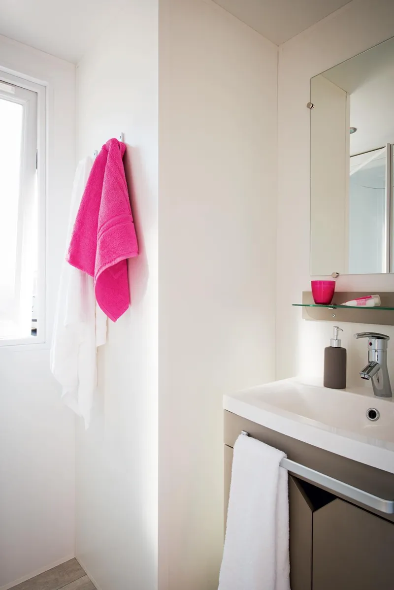 Mobil Home Premium 38M² - 4 Chambres - Terrasse Couverte