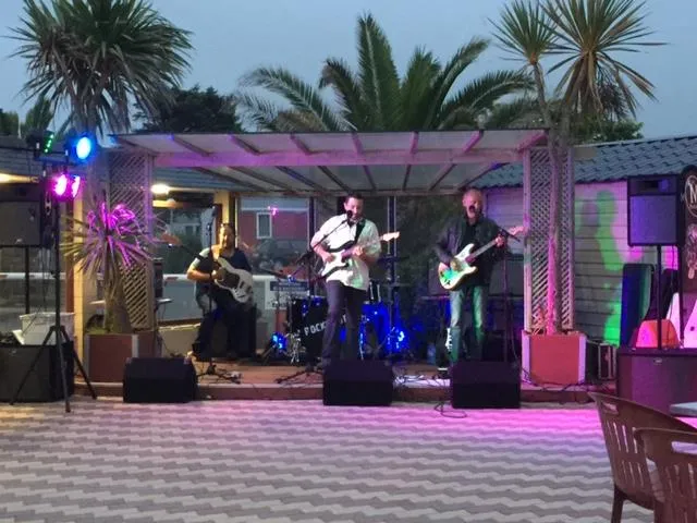 Flower Camping Le Mat