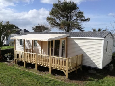Mobile-home Premium 38m² - 4 bedrooms - sheltered terrace