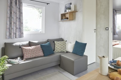Mobile-home Premium Prestige 30m² -  2 bedrooms - sheltered terrace - SPA - Dishwasher - WiFi