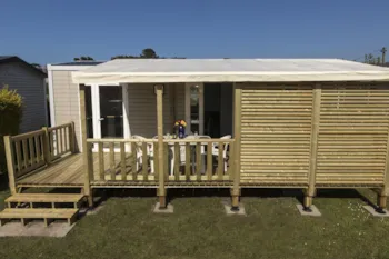 Huuraccommodatie(s) - Stacaravan Premium Prestige 30M² - 2 Slaapkamers - Overdekt Terras - Spa - Vaatwasmachine - Wifi - Flower Camping Le Mat