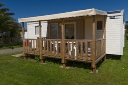 Huuraccommodatie(s) - Stacaravan Premium 30M²- 2 Kamers- Terrasse Couverte - Flower Camping Le Mat