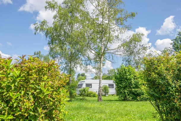 Forfait Camping (Emplacement, 2 Personnes, 1 Véhicule)