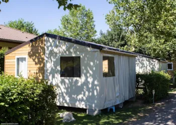 Mietunterkunft - Zeltcottage (Ohne Sanitäranlagen) - Camping La Grappe Fleurie