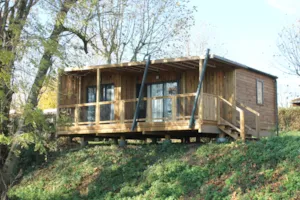 Locatif - Chalet Loggia Supérieur - Camping La Grappe Fleurie