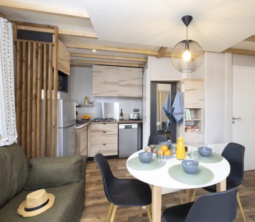 Location - Chalet Piloti - image n°3 - Camping La Grappe Fleurie