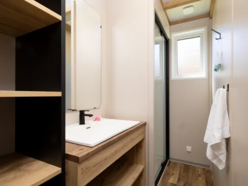 Huuraccommodatie(s) - Chalet Family Supérieur - image n°9 - Camping La Grappe Fleurie