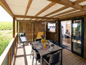 Locatif - Chalet Family Supérieur - Camping La Grappe Fleurie