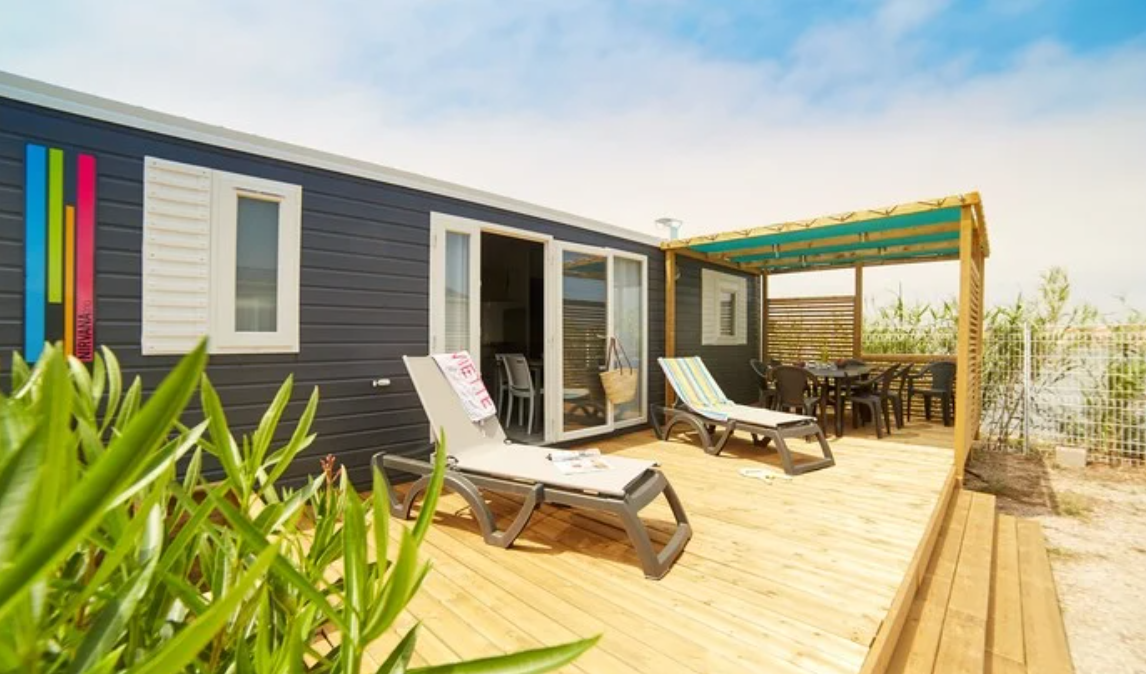 Comfort With Air-Conditioning, Tv And Balcony Terrace Comfort With Air-Conditioning, Tv And Balcony Terrace