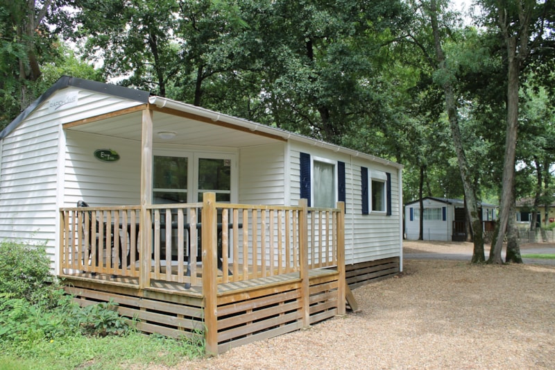 Mobil-home 2 chambres 32m² avec terrasse intégrée 8m²