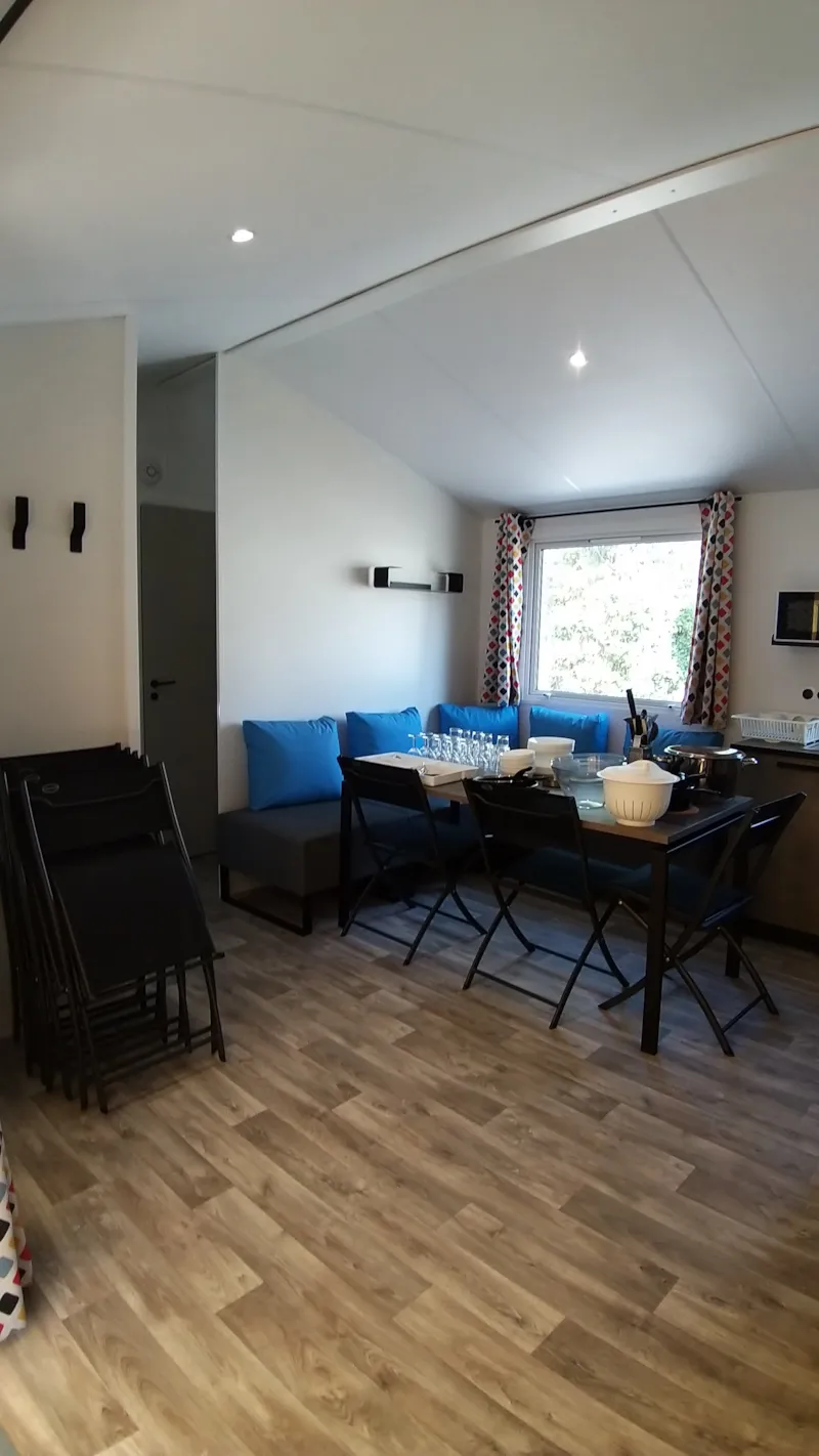 Mobil-Home 4 Chambres 40M² - 2 Salles De Bain Avec Terrasses Intégrées -