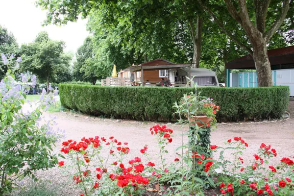 Camping Des 2 Rives