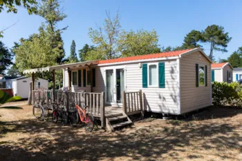 Mietunterkunft - Mobilheim Classic Xl 33M² - 3 Schlafzimmer - Klimaanlage - Überdachte Terrasse - - Camping Marvilla Parks - Soleil des Landes