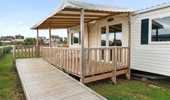Mietunterkunft - Mobilheim Comfort 33M² - 2 Schlafzimmer - Behindertengerecht - Überdachte Terrasse - - Camping Marvilla Parks - Soleil des Landes