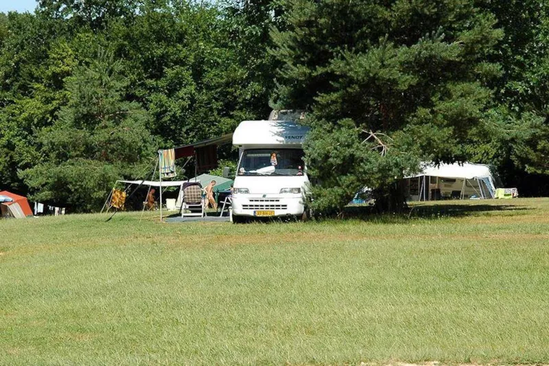 Emplacement Camping