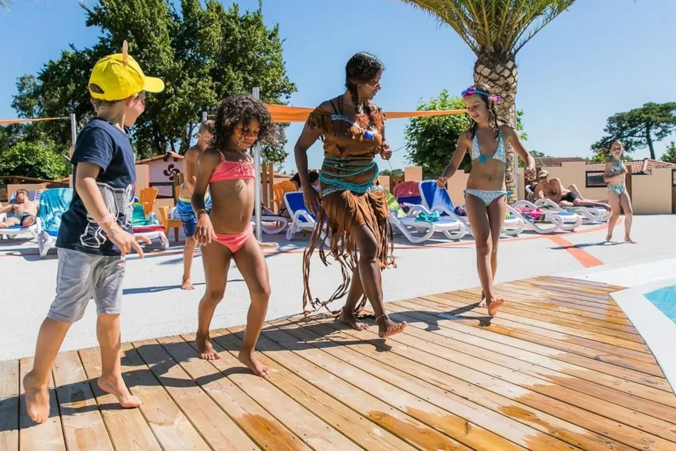 Camping Eden Villages Bela Basque