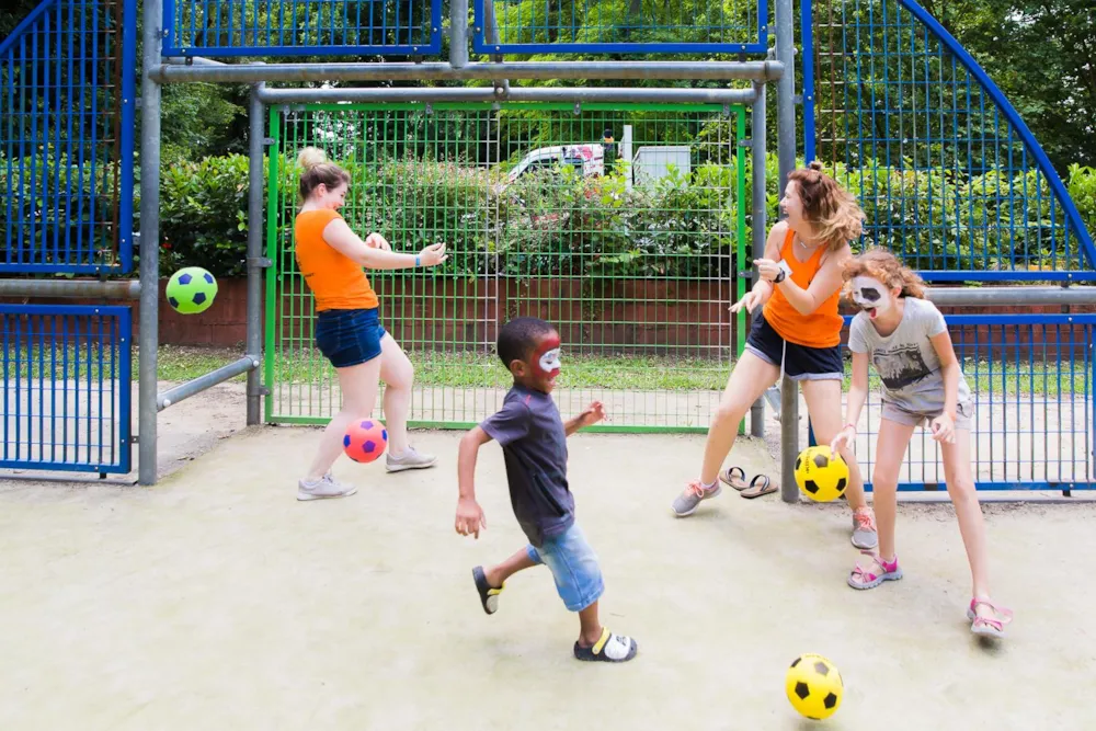 Camping Eden Villages Bela Basque