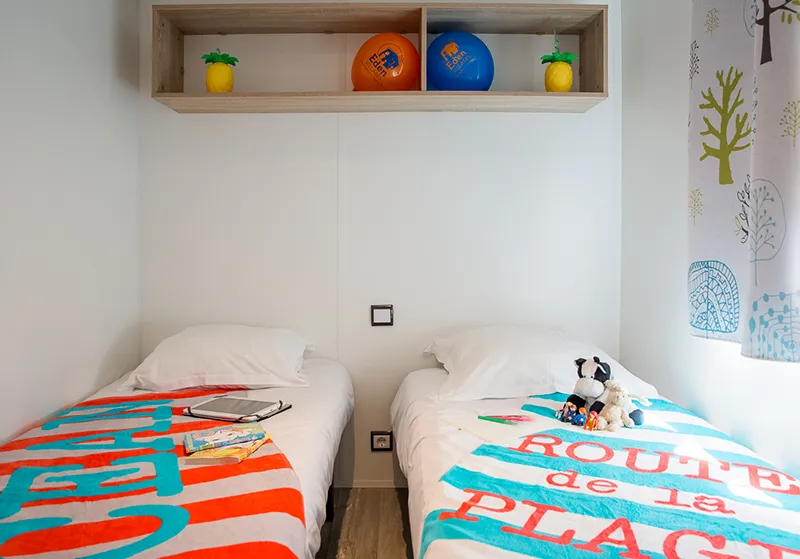 Mobil-Home Confort 3 Chambres Avec Terrasse En Bois Semi Couverte