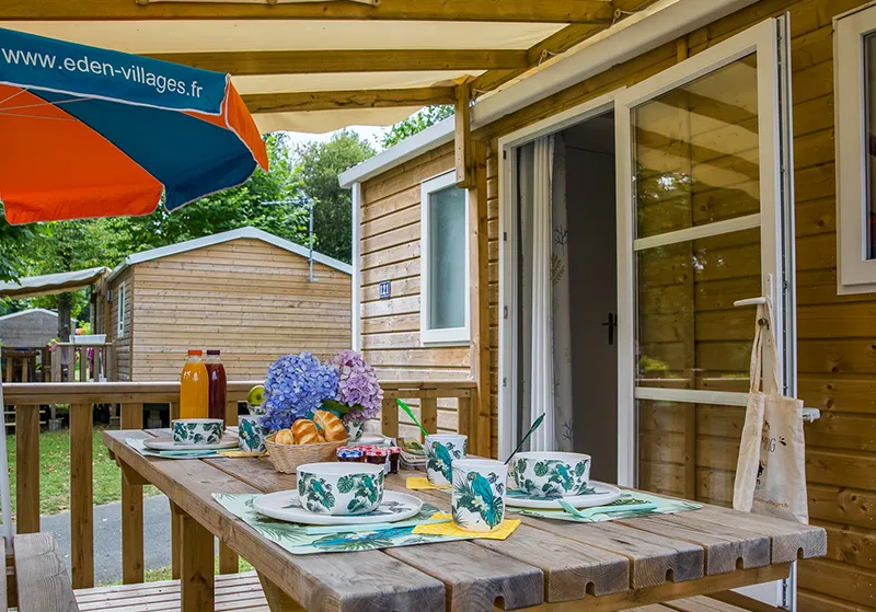 Mobil-Home Confort 3 Chambres Avec Terrasse En Bois Semi Couverte