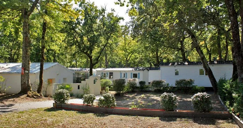 Emplacement + Véhicule