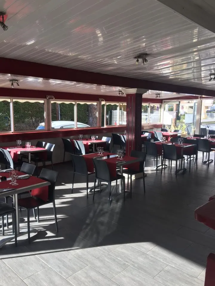 Camping Le Blayais et l'Alicat