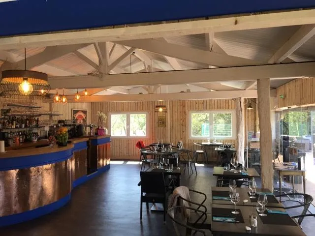 Camping Domaine du Collet - image n°7 - UniversalBooking