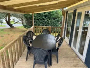 Location - Mobil-Home Standard 4/6 Pers. 2 Chambres + Canapé Convertible 4/6 Pers. - Camping Domaine du Collet