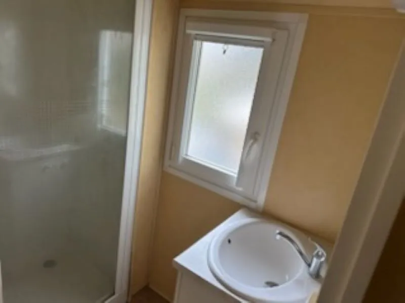 Mobil-Home Standard - 2 Chambres + Canapé Convertible