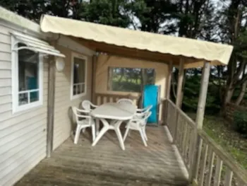 Location - Mobil-Home Standard 6 Pers. 3 Chambres - Camping Domaine du Collet