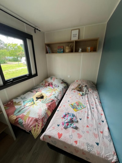 Les Cabanes / 2ème ligne - 2-bedroom mobile home — 6