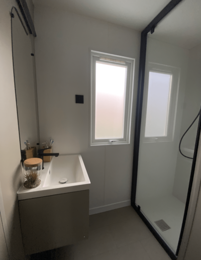 Le Rivage 1 ère ligne -Mobil-home 2 BEDROOMS — 3