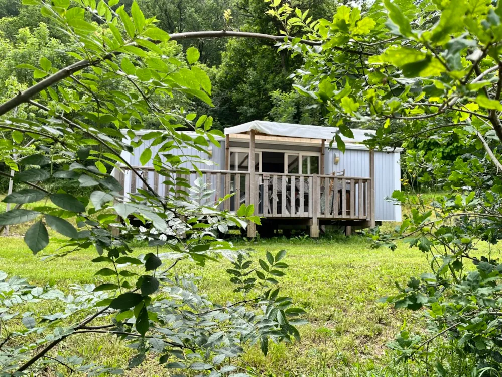 Mietunterkunft - Mobilheim Via Aurea Komfort 34 M2 2/6 Personen  Heizung/Klimaanlage Mit Halbüberdachter Terrass - Camping la Prade