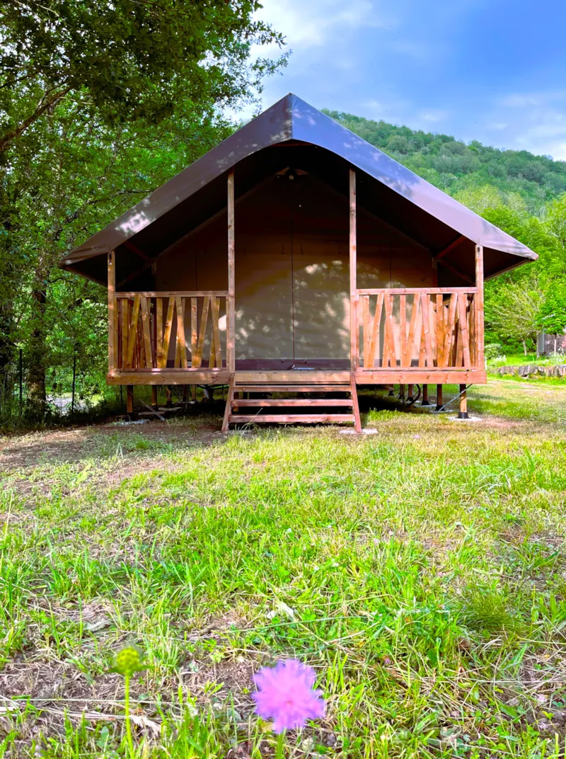 Woody Lodge 24 M²  Avec Sanitaires